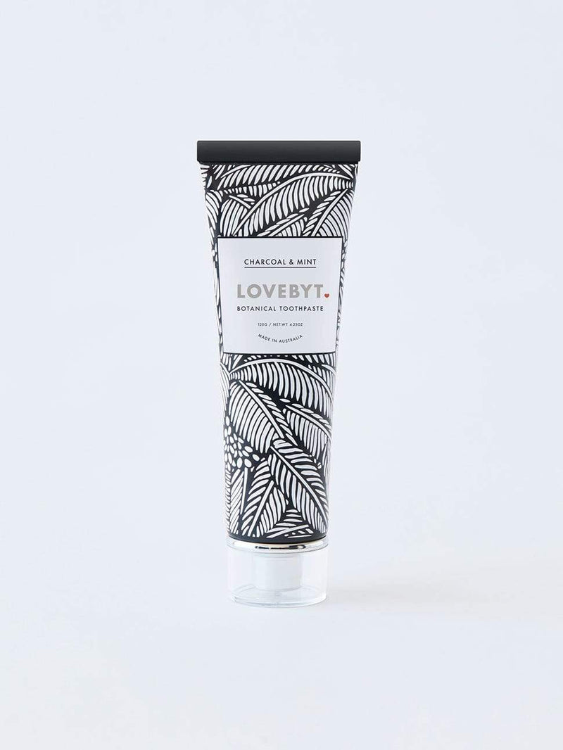 LOVEBYT Toothpaste CHARCOAL & MINT - smooth & fresh