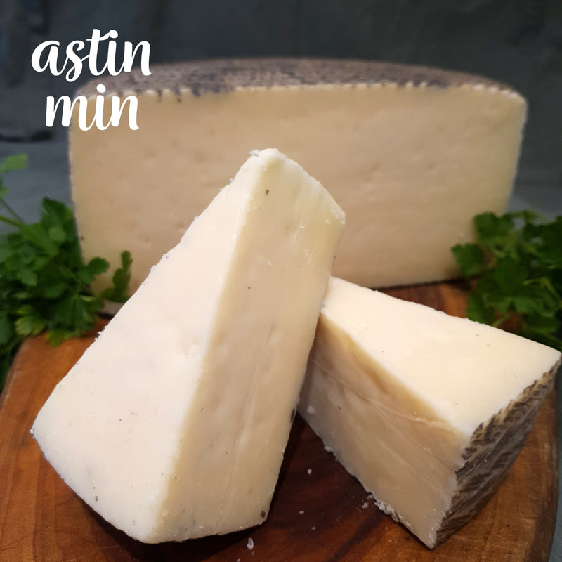 Manchego Semi Curado Cheese approx 200g