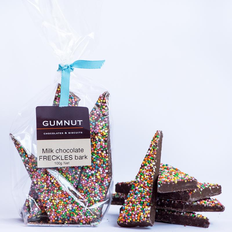 Milk Chocolate & Freckles 100g